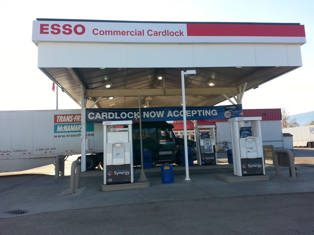 Site 7580 Sicamous Cardlock Canopy & Dispensers After